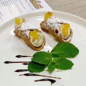 Канноли с кремом из сыра рикотта