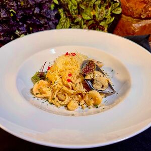 Паста Том ям