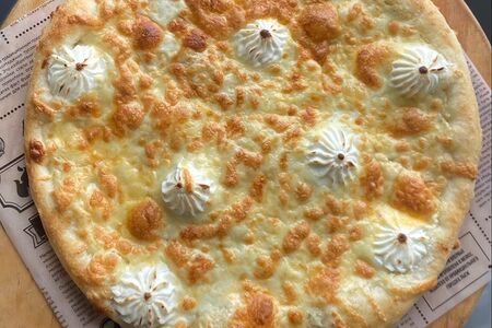 Пицца 4 сыра