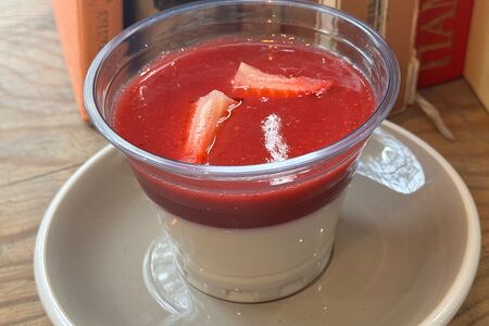 Панна Котта с клубникой 
