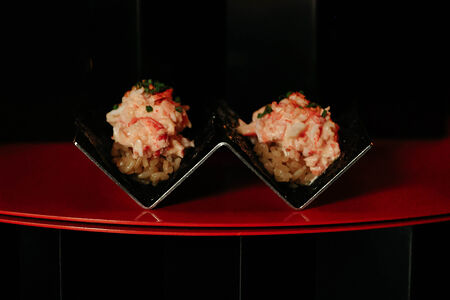 Хэнд-ролл с камчатским крабом