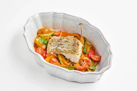 Треска с соте из овощей