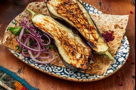 Баклажан на углях