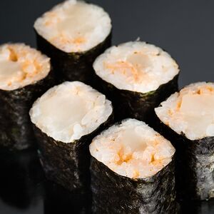 Острый ролл с гребешком