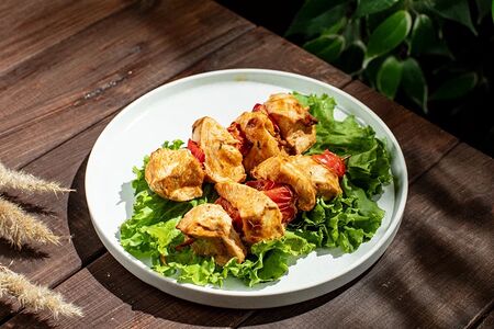 Шашлык из курицы с овощами