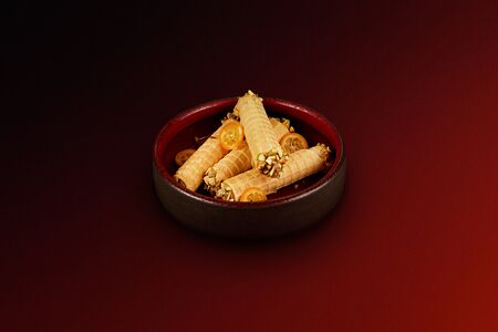 Вафельные трубочки с кремом из вареной сгущенки