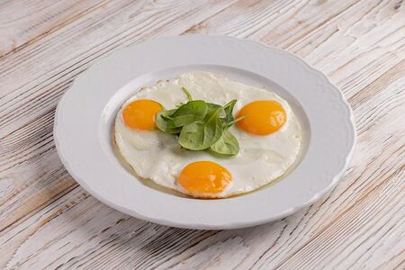 Яичница из 3 яиц