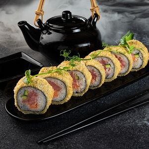 Горячий ролл с тунцом