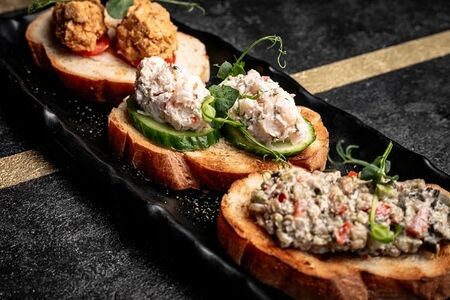 Микс из брускетт Тройной форсаж