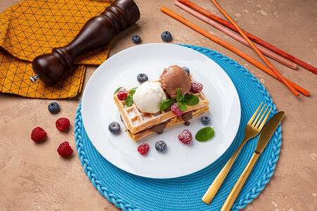 Вафли с Мороженым и нутеллой