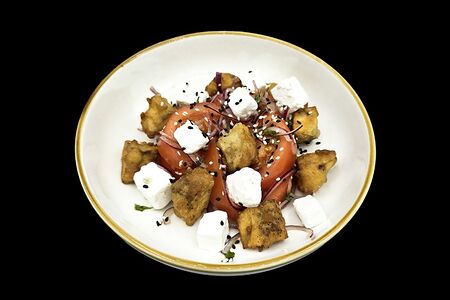 Салат с жареным баклажаном