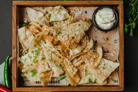 Фирменные чипсы Beer Garage