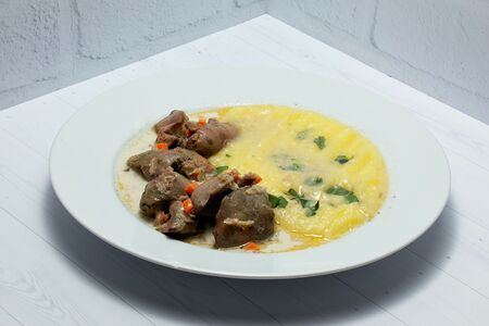 Печень куриная в сливочном соусе