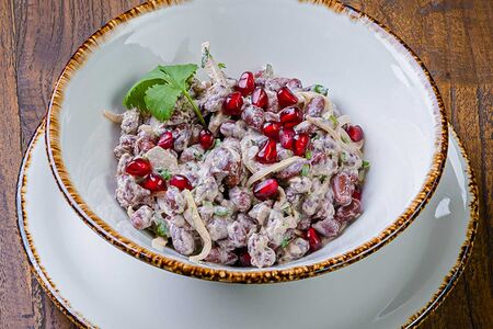 Лобио с орехами