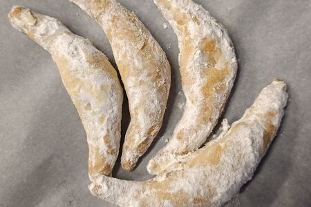 Рогалики со сгущенкой