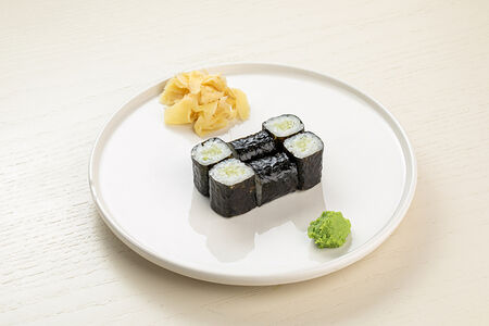 Маки с огурцом