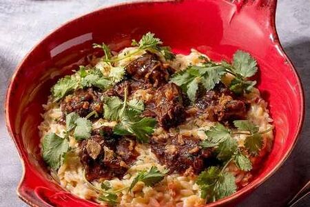 Сырное орзо с томленой говядиной