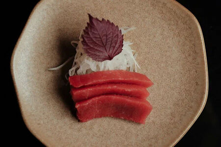 Сашими Тунец аками