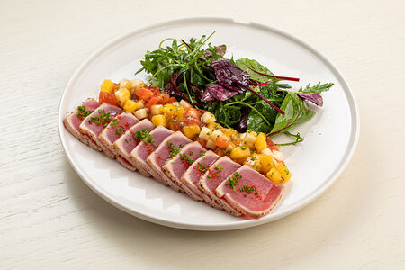 Татаки с тунцом