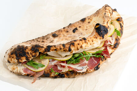 С грушей и коппой