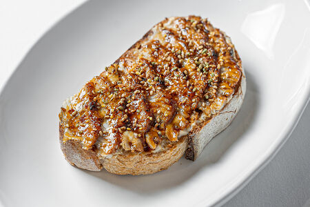 Тост с угрём