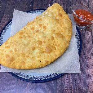 Чебурек с сыром