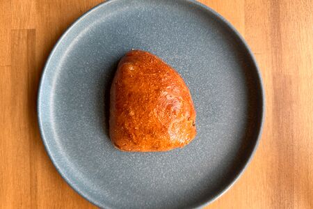 Пирожок с капустой