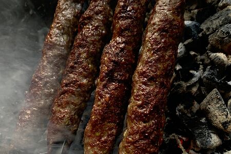 Люля из говядины в лаваше