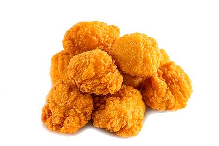 Куриные кусочки с соусом в ассортименте