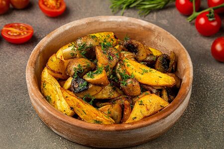 Жареная картошечка с грибами