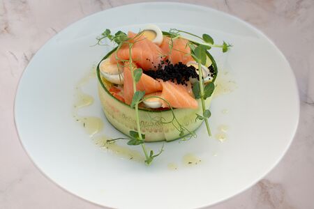 Салат Оливье с семгой