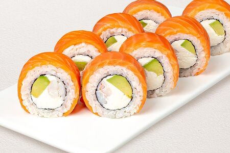 Ролл Филадельфия с тигровой креветкой 