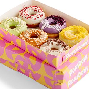 Набор из 18 пончиков