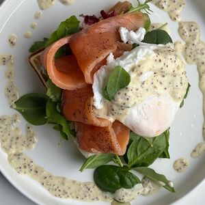 Вафля с лососем