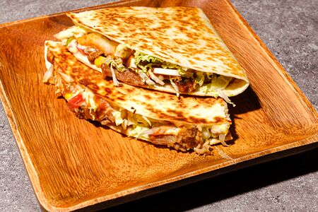 Карнитас кесадилья