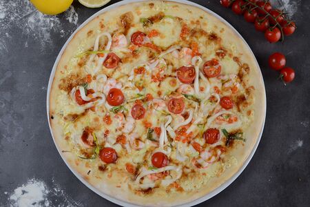 С креветками и кальмарами