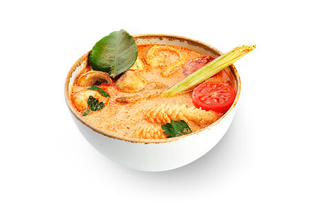 Том ям с морепродуктами