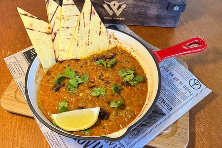 Чили кон карне 