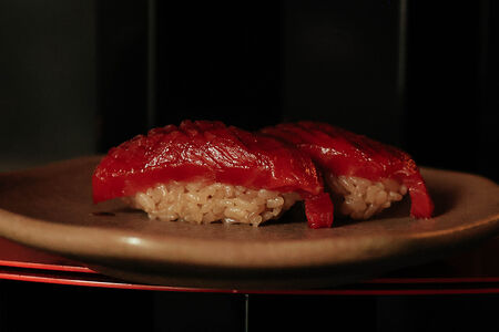 Нигири Тунец аками