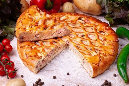 Пирог Горбуша, картошка, сыр