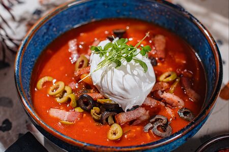 Солянка со сметаной