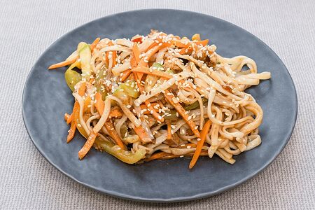 Удон с курицей