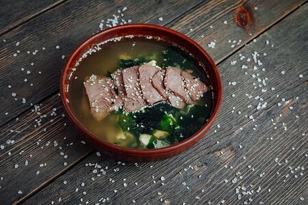 Суп с яйцом и говядиной