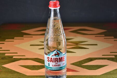 Вода Саирме газированная