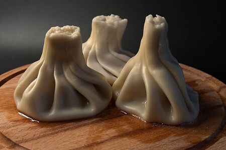 Варёные хинкали Баранина с зеленью 