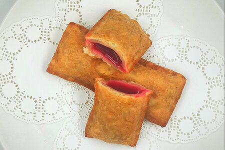 Пирожок Вишня