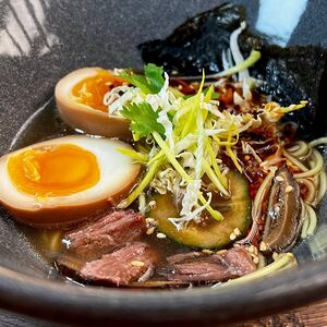 Ramen с говяжьими щёчками