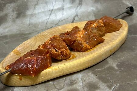 Полуфабрикат из маринованной свиной шеи 