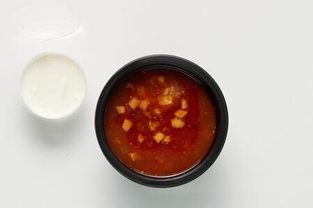 Суп солянка мясная с лимоном и маслинами