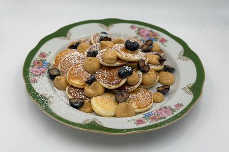 Мини-панкейки с кремом-сгущенка